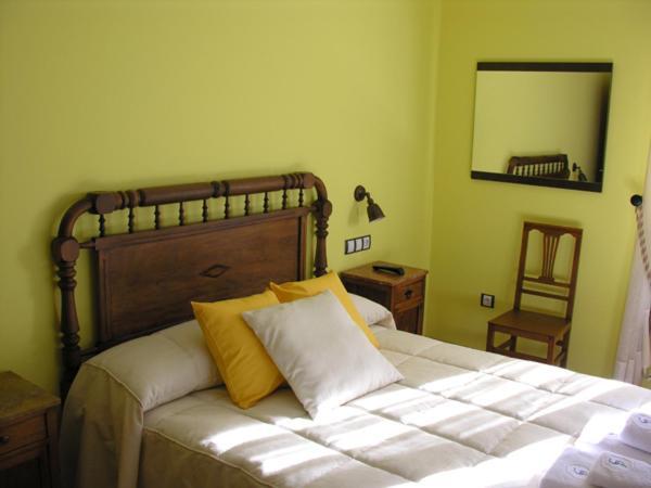 Hostal Rural Casa Parda Tramacastilla de Tena Zimmer foto